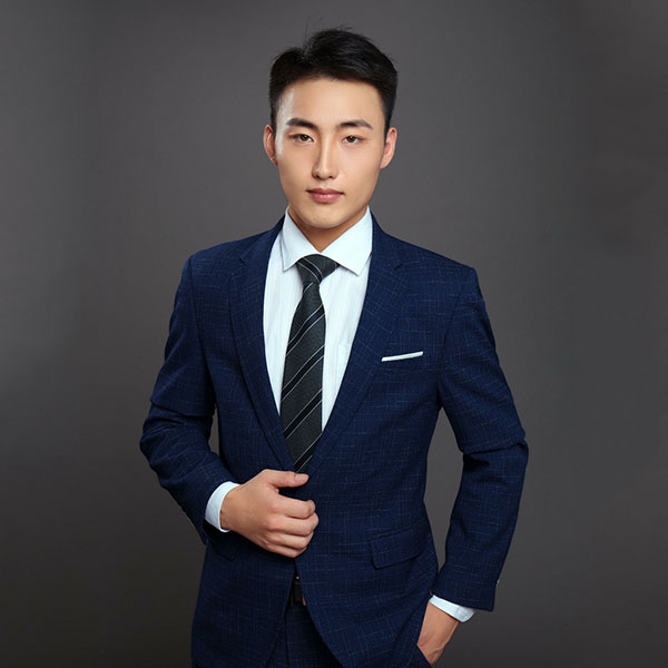 设计师乔立辰